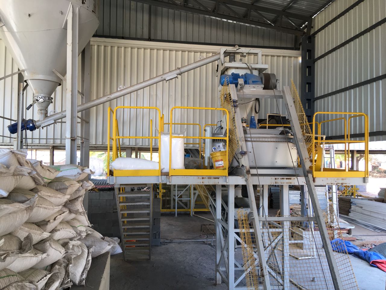 Mixer tower