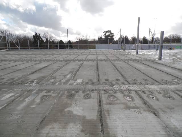 Suspended slab formwork, roof level
